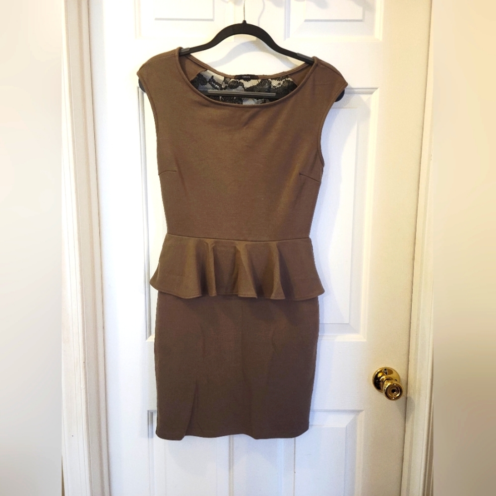 Soprano Bodycon peplum dress
